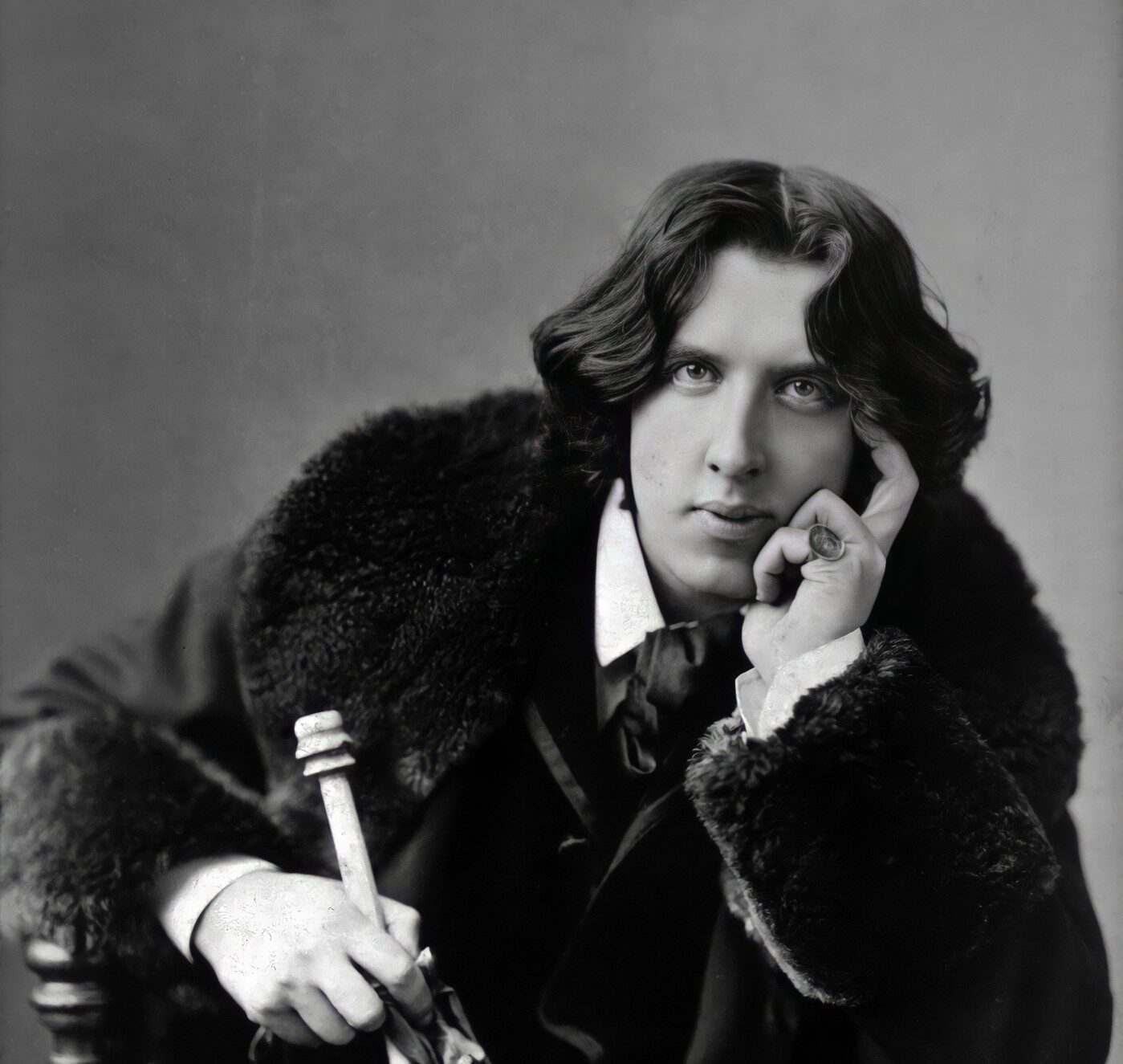 Leia mais sobre o artigo Oscar Wilde – com Amor, por Flávio Viegas Amoreira